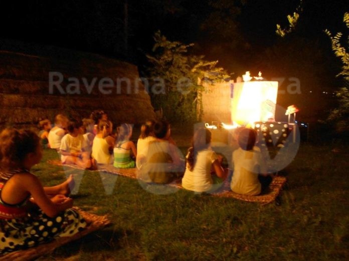 notte verde stuoia party