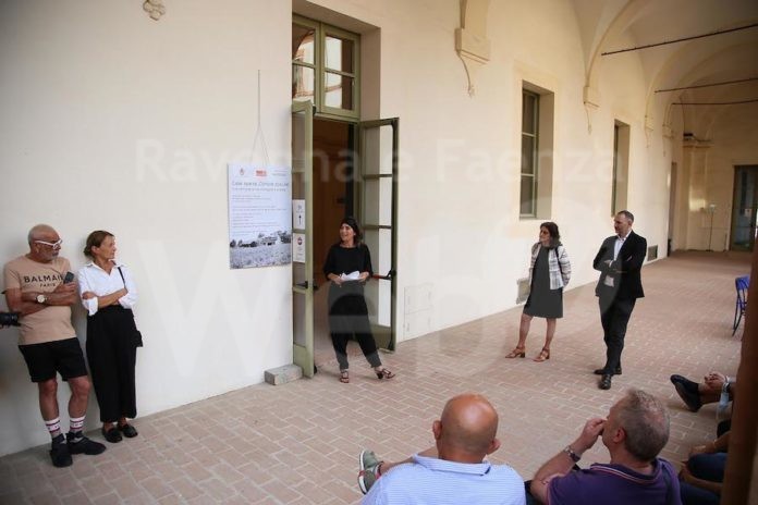 presentazione Patrizia Carroli 2