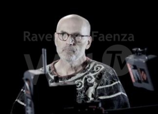 Chiostro della Biblioteca Classense, l’artista Massimo Pulini in conversazione con Pierdomenico Memeo sui temi connessi a tempo e spazio