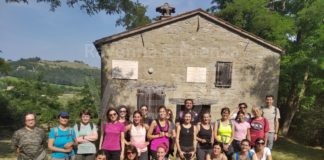 Docenti delle scuole sui sentieri di guerra dei partigiani per conoscere la storia locale