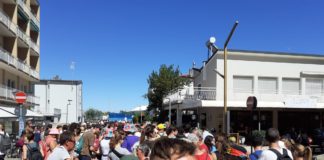 Jovanotti dal palco “Lasciate la spiaggia pulita”, ecco gli ospiti annunciati sono Fedez, Tananai, Mirko Casadei e Gianni Morandi