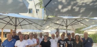 Ironman 2022, conto alla rovescia. La squadra dei Cerviaman lancia la gara di solidarietà per Azzurra