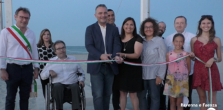 Inaugurata la spiaggia per le persone con disabilità: “Lavoriamo per rendere permanente l’esperienza”