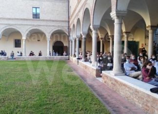 Maratona di lettura di “Oltre Dante” e la prima edizione del concorso “L’alloro di Dante”