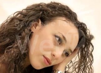 Fusignano: Cristina Di Pietro canta Battisti al parco Piancastelli