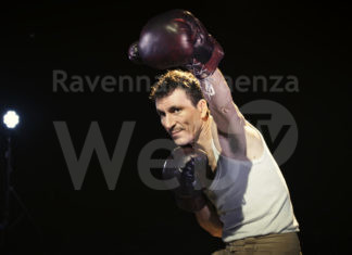 Bagnacavallo Festival: domani i “pugni pesanti” contro la guerra di Denis Campitelli