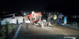 Tragedia sulla strada: tre morti e tre feriti in un incidente a Pinarella