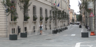 Dopo l’incidente dei pallini gialli, il progetto della strada condivisa in corso Garibaldi non si ferma