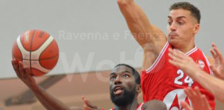 Basket SuperCoppa: OraSì-Unieuro Forlì 80-87, ma per i giallorossi solo applausi dal PalaCosta