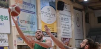 Basket: I Blacks perdono a Senigallia ed escono dalla Supercoppa