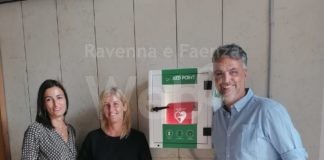 Faenza: installato un nuovo defibrillatore nel complesso degli ex Salesiani