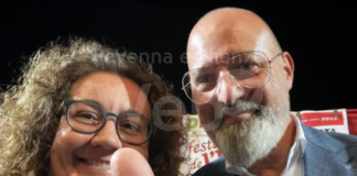 Faenza: Il Presidente Bonaccini in Piazza del Popolo con Manuela Rontini (PD)