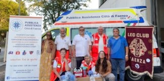 Leo Club di Faenza dona Kit Sanitari alla Pubblica Assistenza di Faenza