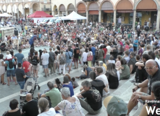 Fine settimana di festa a Faenza grazie agli artisti di strada della Fucina dei Sogni