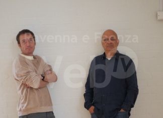 Al Rasi, lo spettacolo We have to dress gorgeously conclude la rassegna Approdi