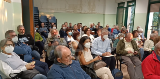 Sala affollata per la prima riunione del progetto di Comunità Energetica e Solare a Ravenna