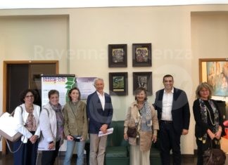 Nel palazzo della Provincia quattro mosaici restaurati da studenti e studentesse del liceo artistico Nervi Severini