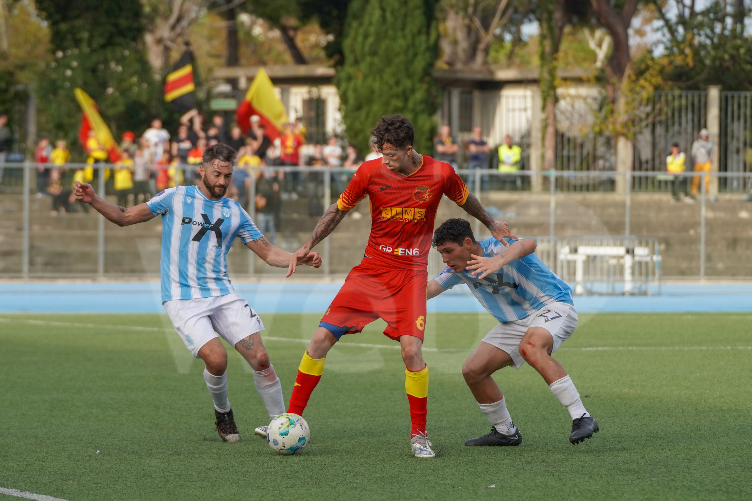 Football: Gelorossi derby at Benelli