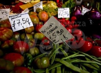 Inflazione: Istat, a ottobre vola a +11,9% al top dall”84