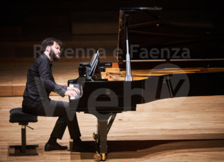 L’ucraino Antonii Baryshevskyi suona l’Appassionata di Beethoven al Rossini Open