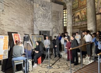 Artiflex Mosaico 2022: Installazione del mosaico Basilica San Vitale