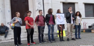 Manifestazione per dire no al rigassificatore