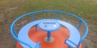 Massa Lombarda: Avis dona giochi al parco Millepiedi