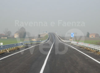 Forte vento, aggiornamento viabilità: Adriatica riaperta