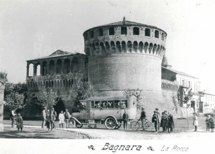 La Rocca di Bagnara in una foto d'epoca (2)