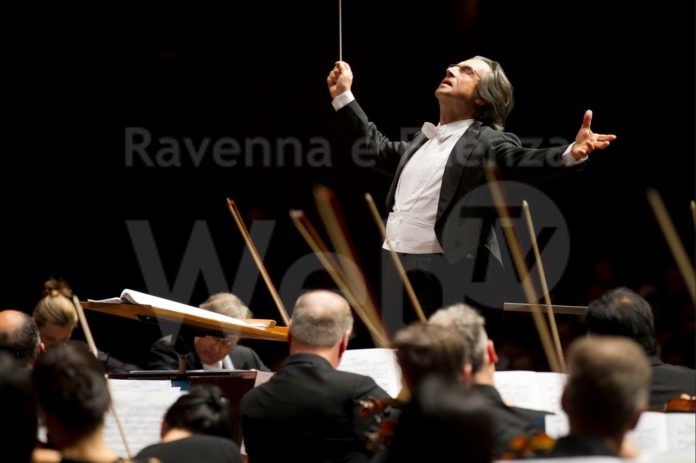 RM 2_© Todd Rosenberg Photography - courtesy of riccardomutimusic.com_b