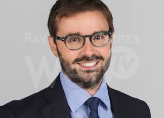 “Non c’è pace. Crisi ed evoluzione del movimento pacifista”. Il giornalista Roberto Vicaretti a Solarolo per la presentazione del suo libro