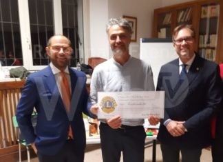 Faenza: importante donazione dei Lions in favore del progetto bilinguismo delle scuole Marri-S.Umiltà