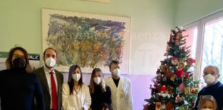 Il reparto di oncologia addobbato grazie ai nidi e alle scuole dell’infanzia comunali