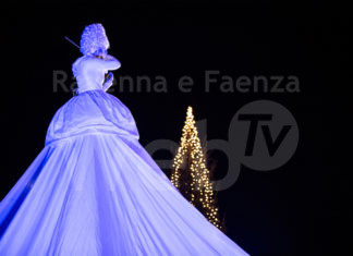 Natale a Lugo 2022, gli appuntamenti del fine settimana. Domani accensione dell’albero e delle luminarie