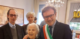 Gli auguri della città alla signora Robiglio per i suoi 100 anni
