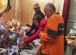 Inaugura il primo presepe meccanico di Barbiano