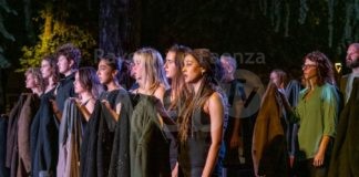 Il laboratorio Senza Confini del Teatro Due Mondi in piazza a Faenza per la pace