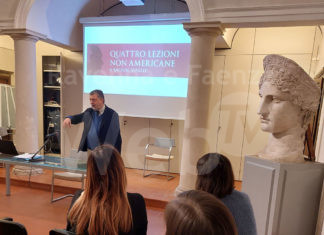 “La Piazza Universale”: doppio appuntamento domani al Goldoni con Carlo Ossola