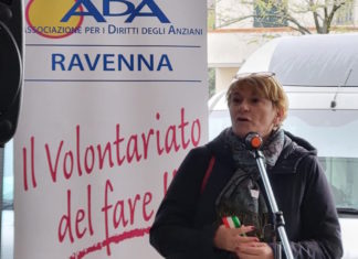 Un nuovo mezzo attrezzato per il trasporto dei disabili