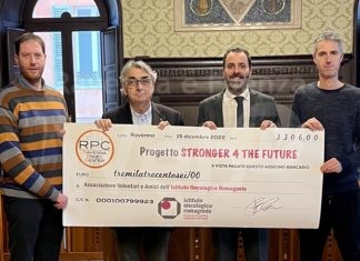 Dal Ravenna padel center 3.300 euro per i ragazzi di “Stronger 4 the future”