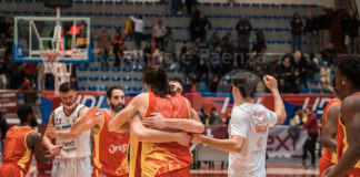Basket: Un’OraSì gagliarda strappa la prima vittoria in trasferta sul campo di Nardò