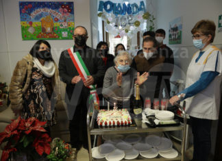 Festeggiati i 102 anni di nonna Iolanda con il Vice sindaco Eugenio Fusignani