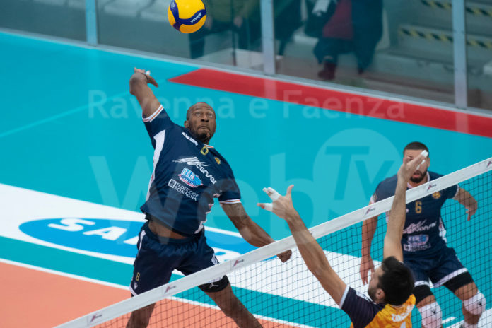 VOLLEY PALLAVOLO. Consar RCM Ravenna - BCC Castellana Grotte 3-1.