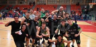 Basket: I Blacks vincono a Senigallia e si qualificano alla Coppa Italia