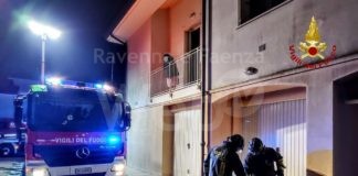 Incendio in un garage a Conselice