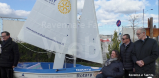 Una barca per far partire la prima scuola paralimpica di vela in regione