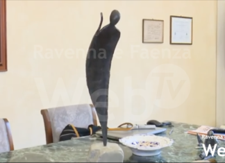 Giovanni Martini dona una scultura al Comune di Castel Bolognese