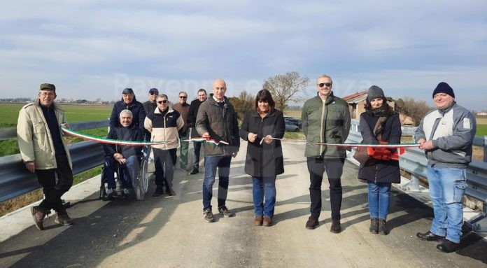 taglio nastro ponte runzi