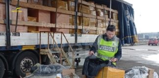 GDF: sequestrati al porto circa 25.000 prodotti cinesi privi di etichettatura e certificazione europea