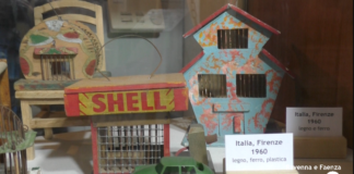 Lòm a Mêrz: i fuochi rinviati al 5 marzo. Al museo etnografico Sgurì in mostra le gabbie per grilli